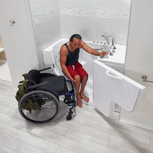 Transfer Outward Swing Door Wheelchair Accessible Acrylic Walk In Bathtub